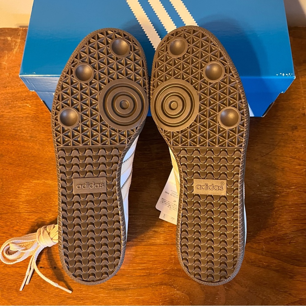 ADIDAS Women's White Tan Samba Shoes - Picture 8 of 9